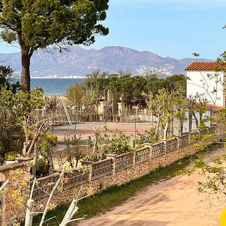 Bed & Breakfast Merce Empuries *