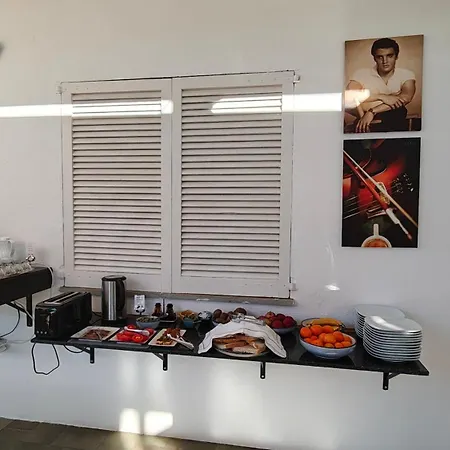 Merce Empuries Bed & Breakfast 3*